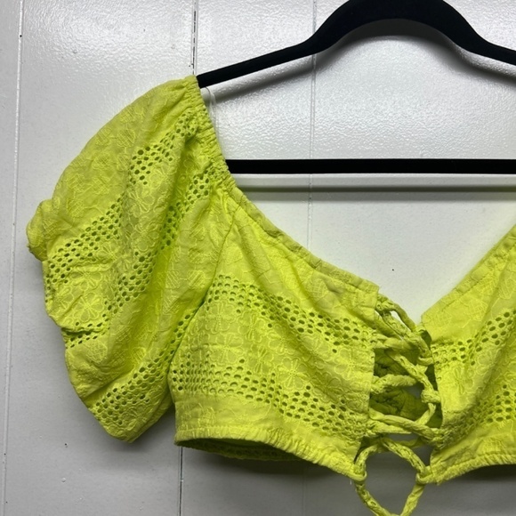 Wild Fable Lime Green Eyelet Lace Up Coquette Cropped Top Medium Puff Sleeves - Picture 7 of 11